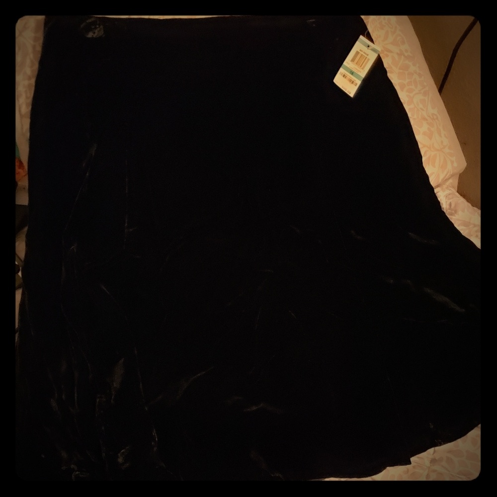 Black felt skirt